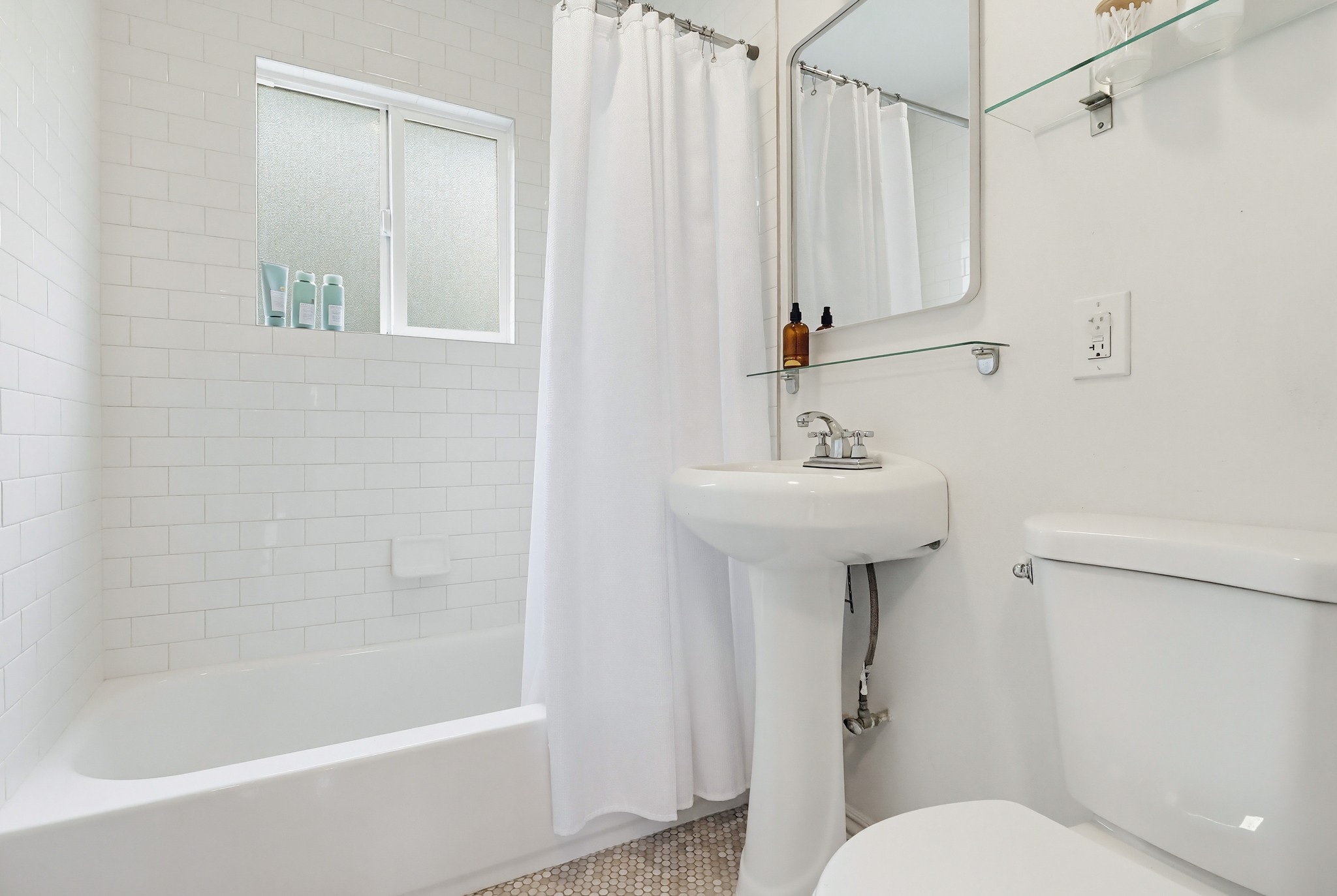 Virtual tour photo 51 of 96 for 1020 N Ave 51