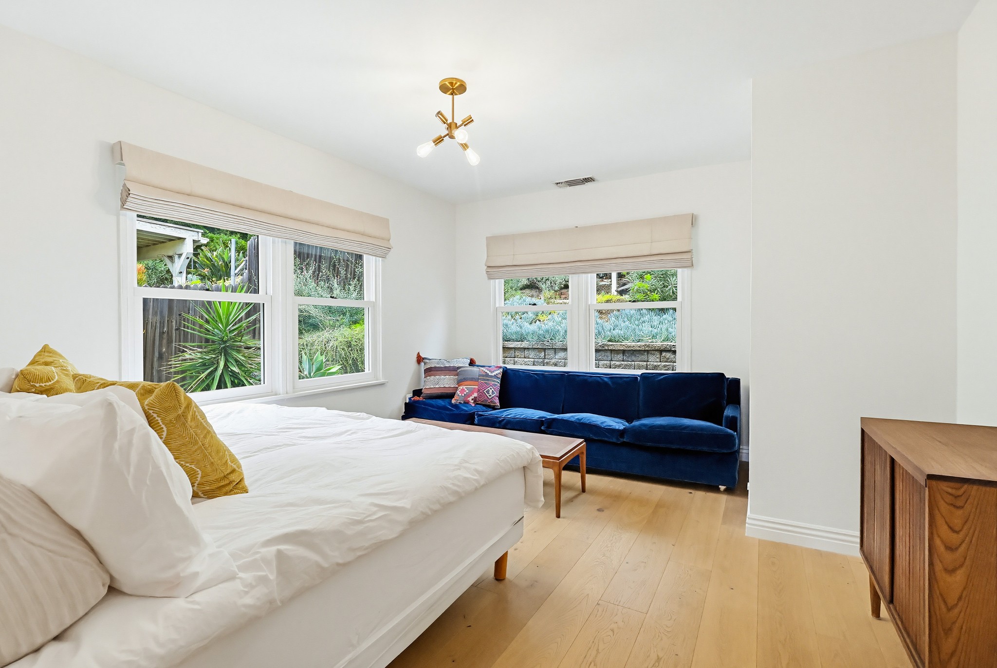 Virtual tour photo 54 of 96 for 1020 N Ave 51