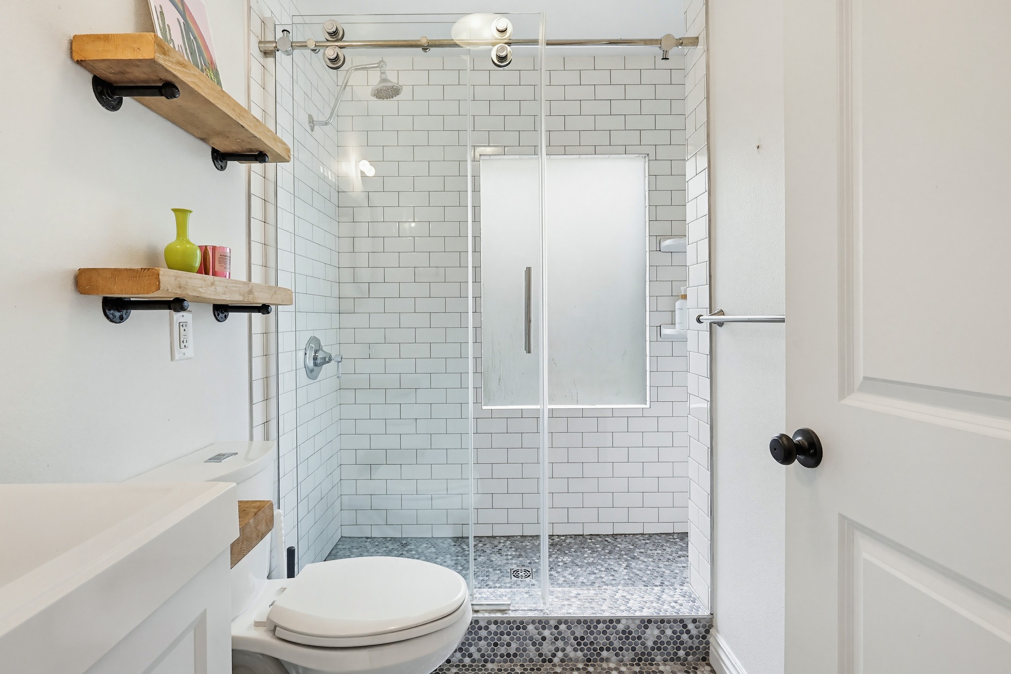 Virtual tour photo 58 of 96 for 1020 N Ave 51