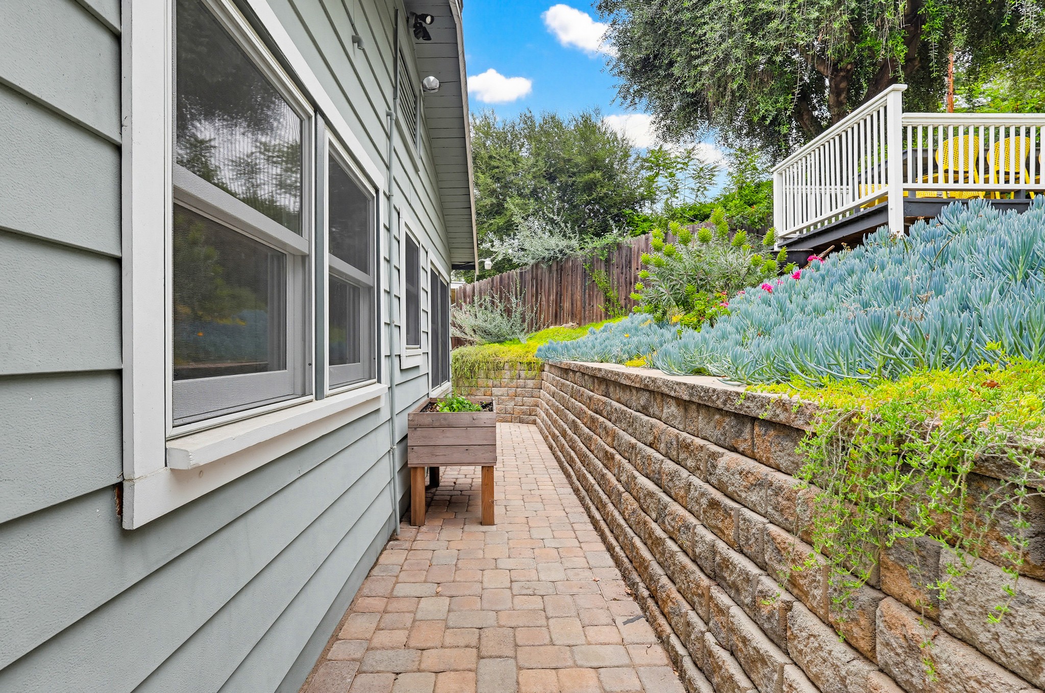 Virtual tour photo 70 of 96 for 1020 N Ave 51