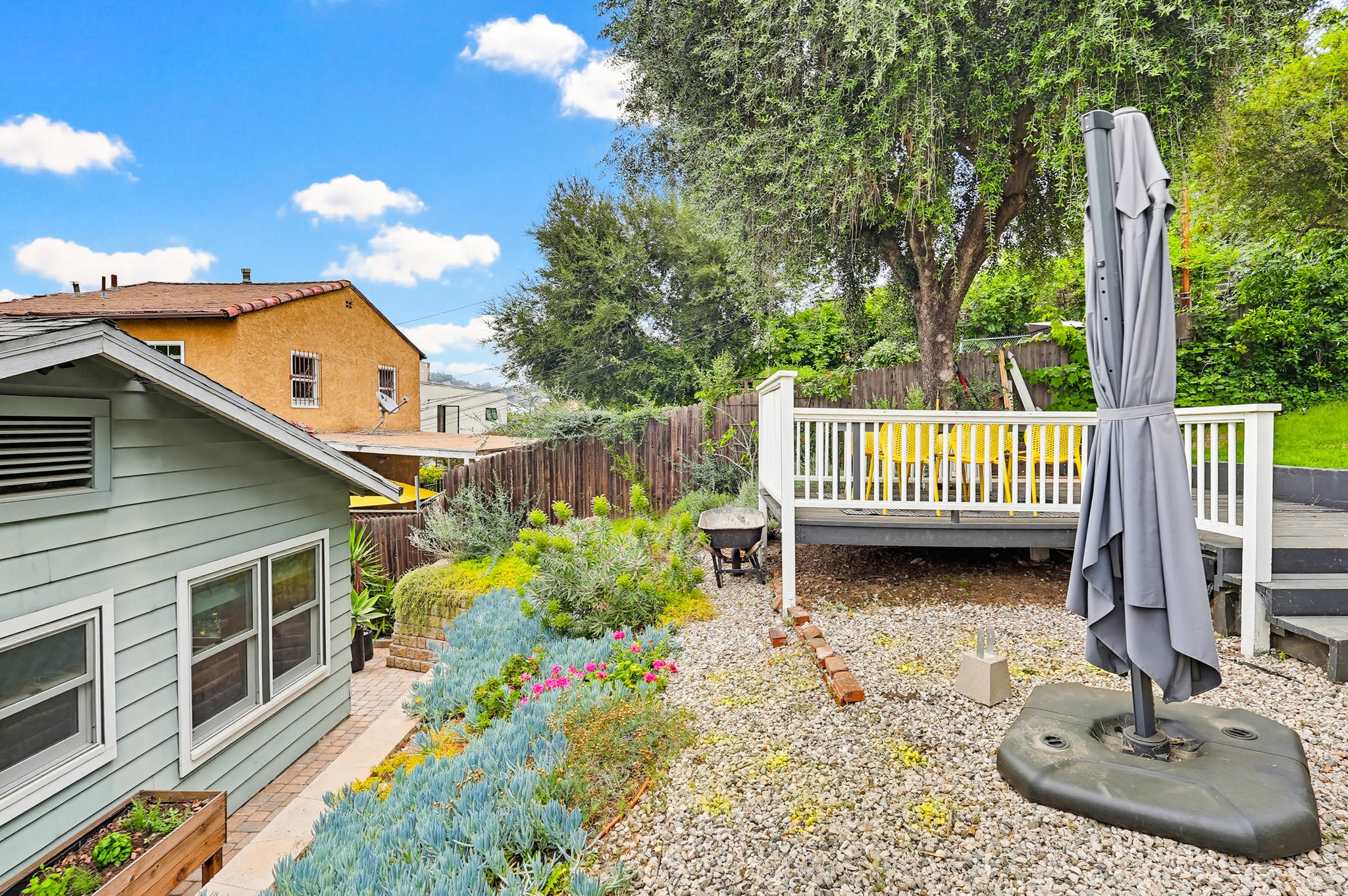 Virtual tour photo 80 of 96 for 1020 N Ave 51
