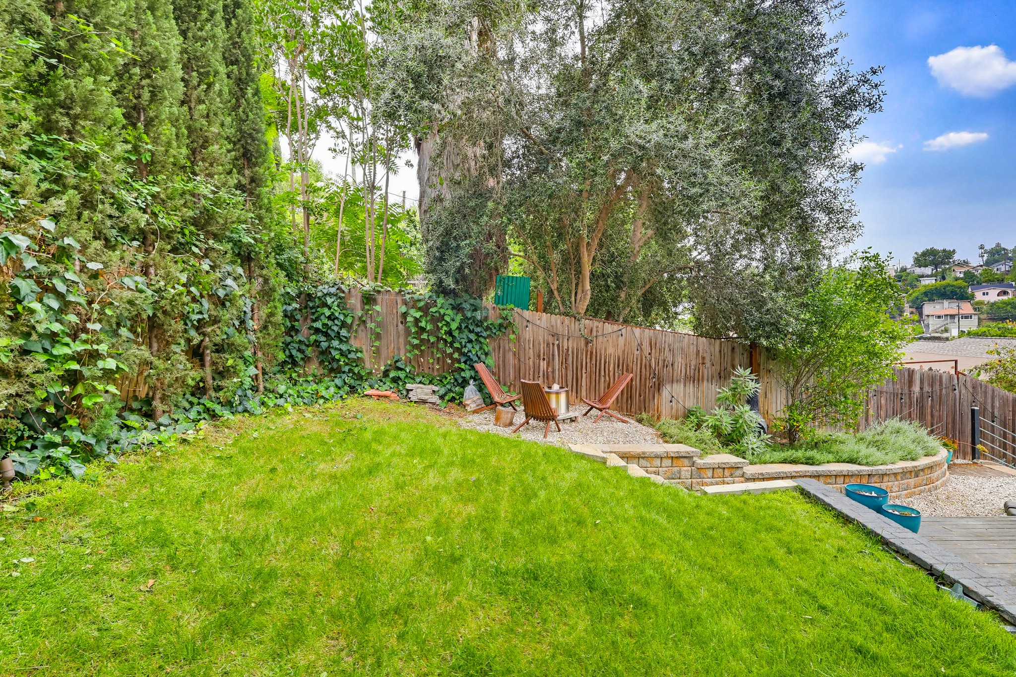 Virtual tour photo 94 of 96 for 1020 N Ave 51