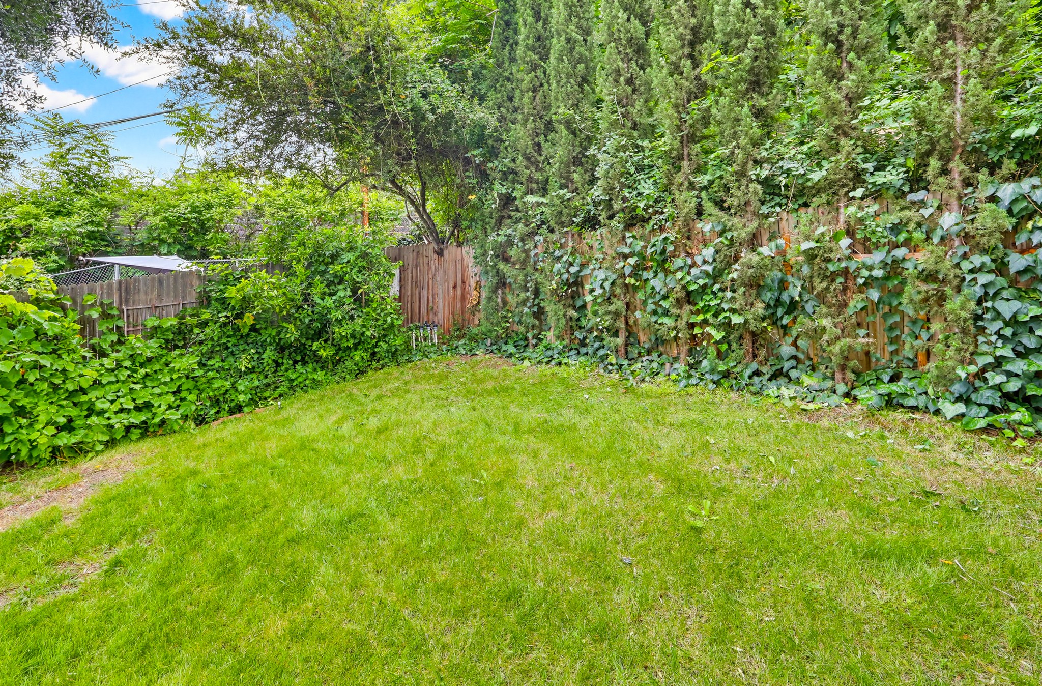 Virtual tour photo 96 of 96 for 1020 N Ave 51