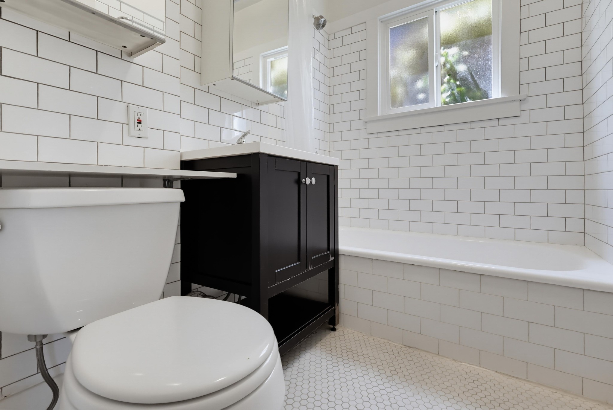 Virtual tour photo 35 of 66 for 1021 Havenhurst Dr