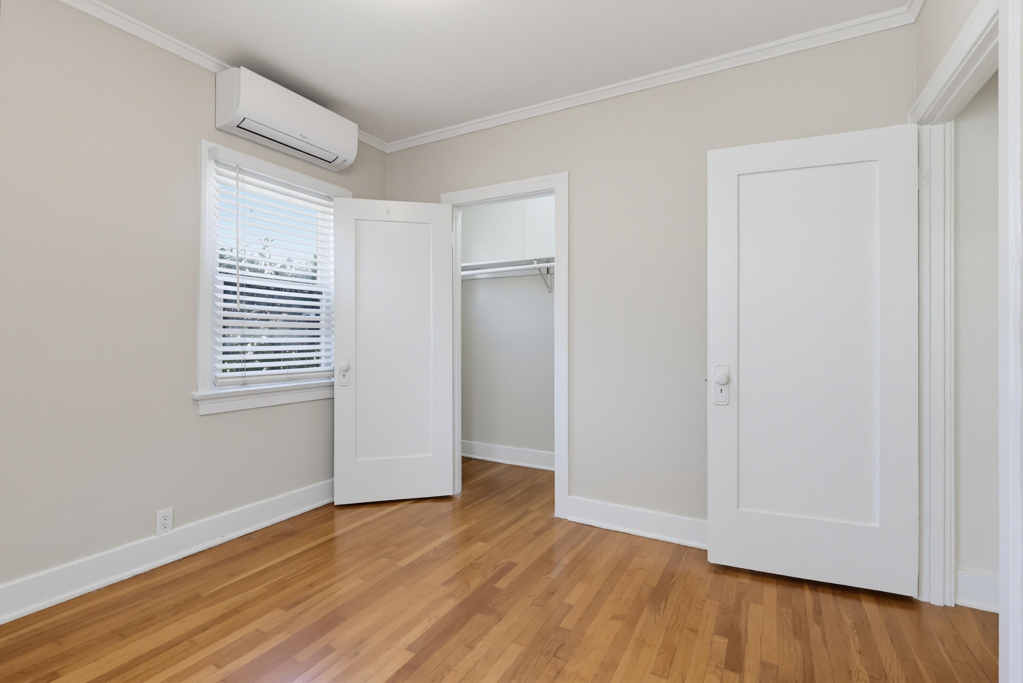 Virtual tour photo 40 of 66 for 1021 Havenhurst Dr