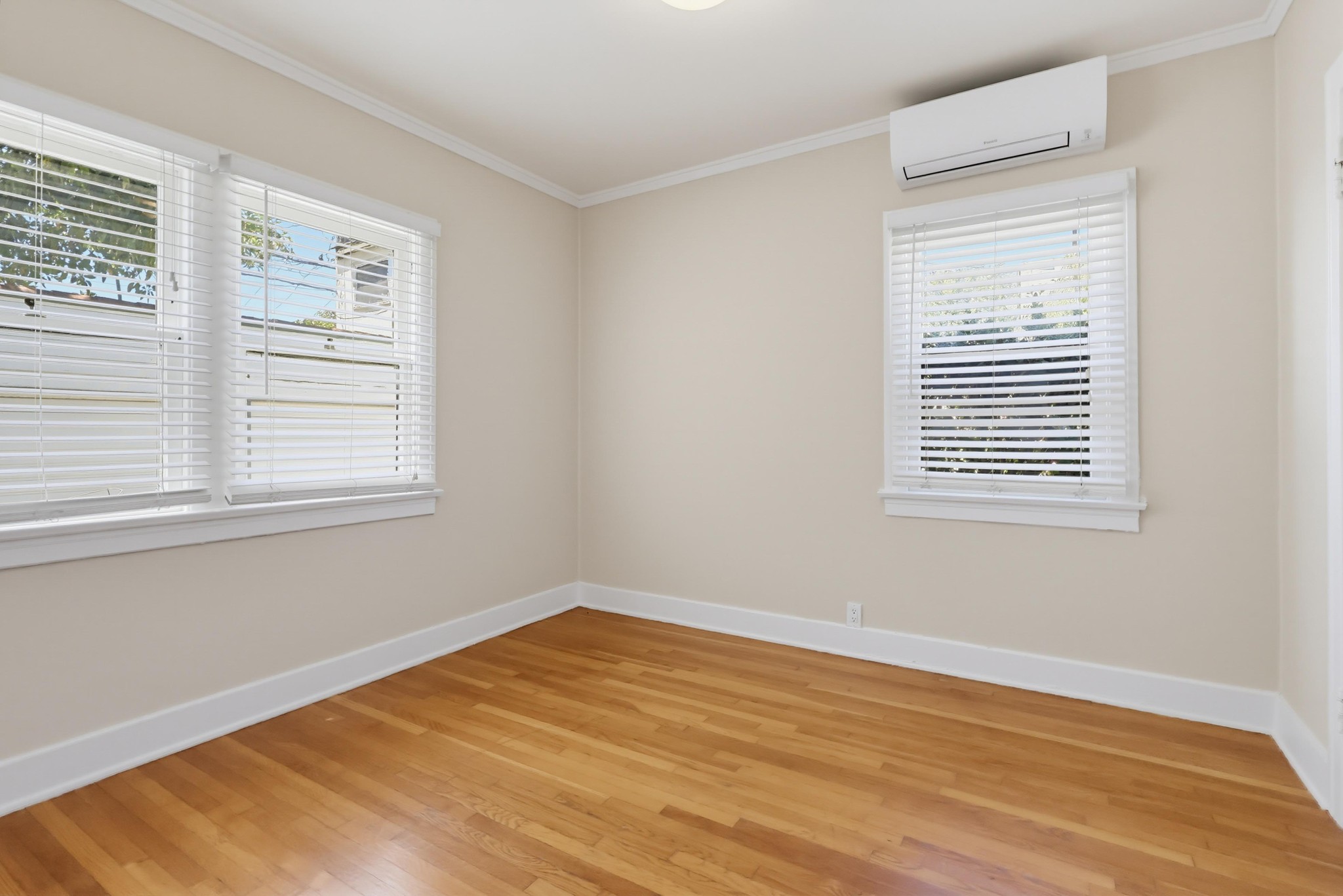 Virtual tour photo 44 of 66 for 1021 Havenhurst Dr