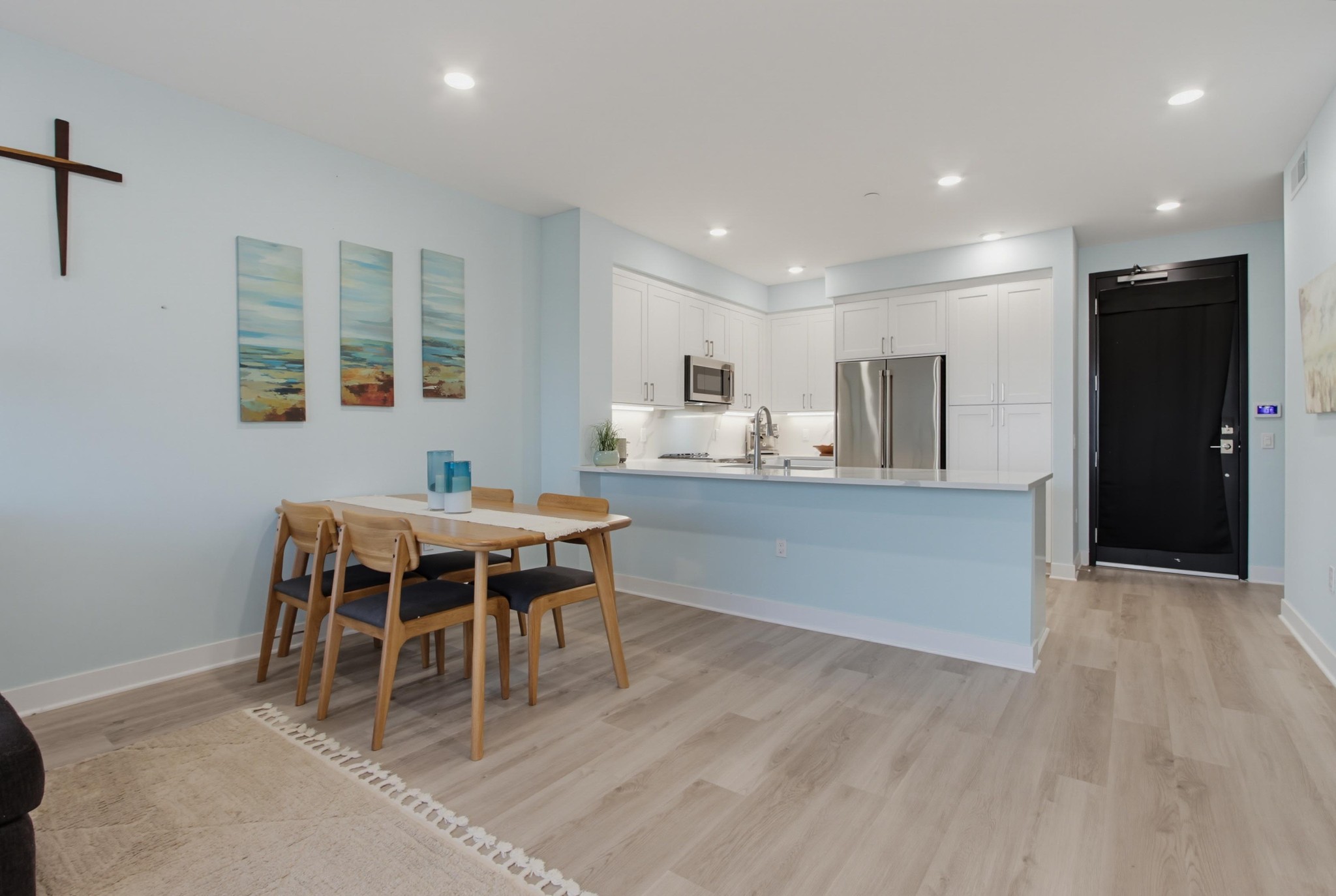 Virtual tour photo 15 of 48 for 1021 S Cleveland St Unit 313