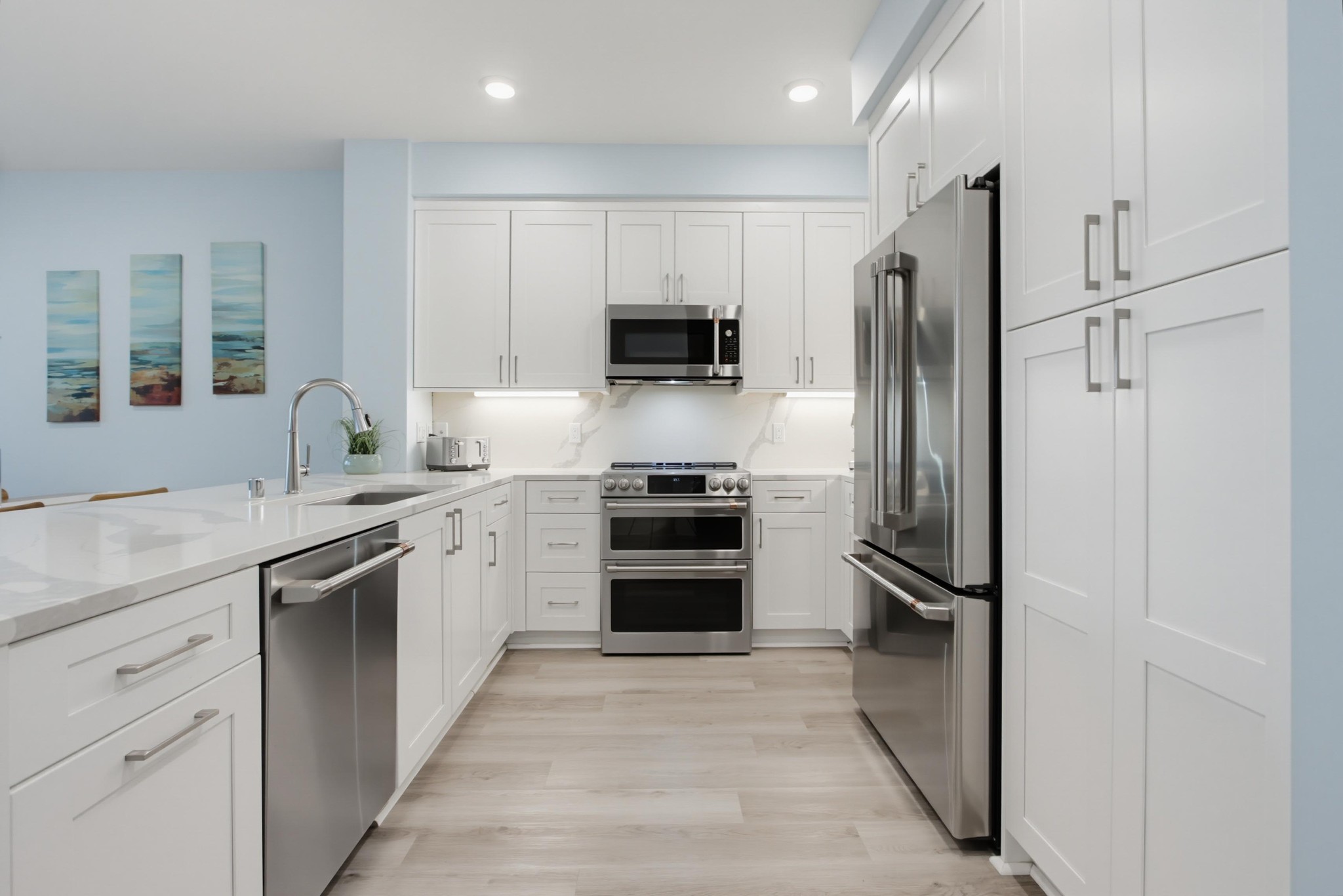 Virtual tour photo 22 of 48 for 1021 S Cleveland St Unit 313