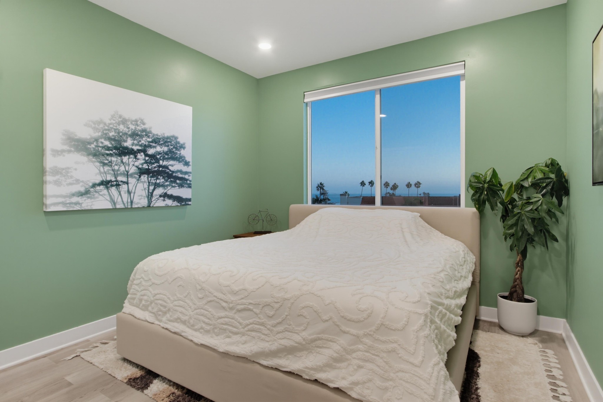 Virtual tour photo 29 of 48 for 1021 S Cleveland St Unit 313