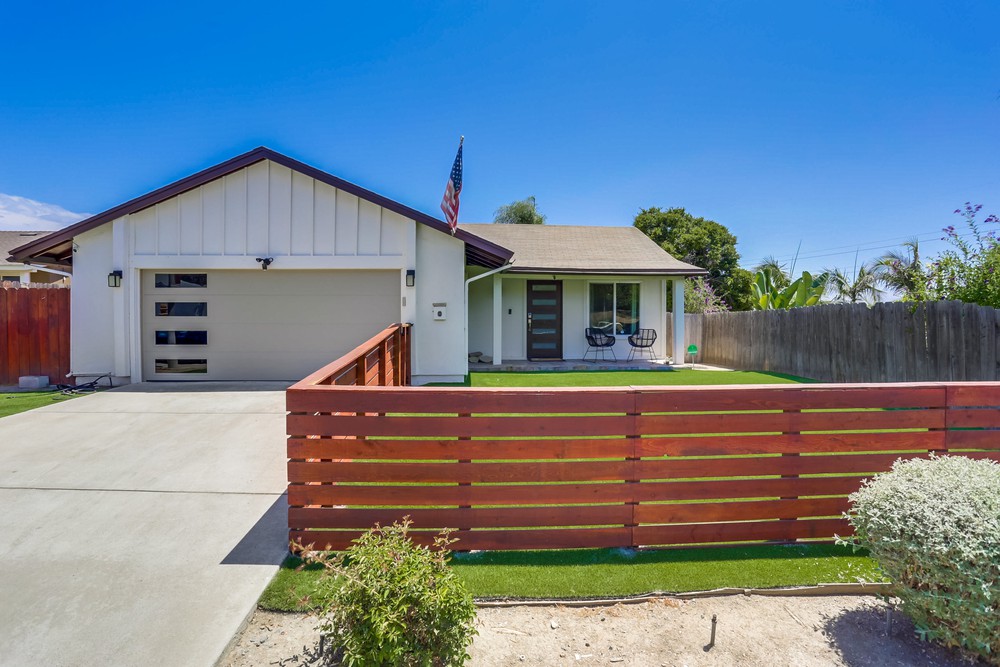 Virtual tour photo 1 of 32 for 10217 Via Del Sud