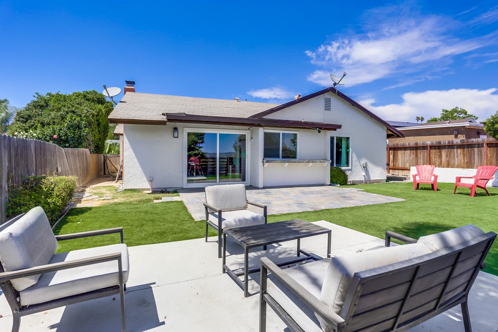 Virtual tour photo 31 of 32 for 10217 Via Del Sud