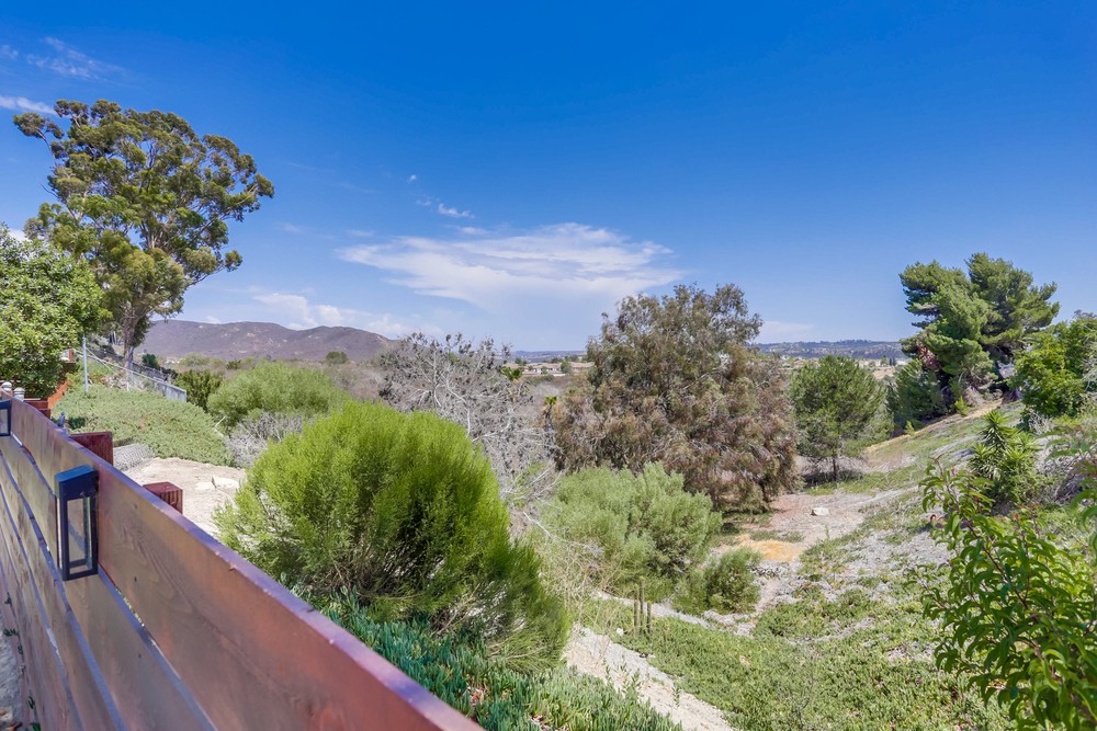 Virtual tour photo 33 of 32 for 10217 Via Del Sud