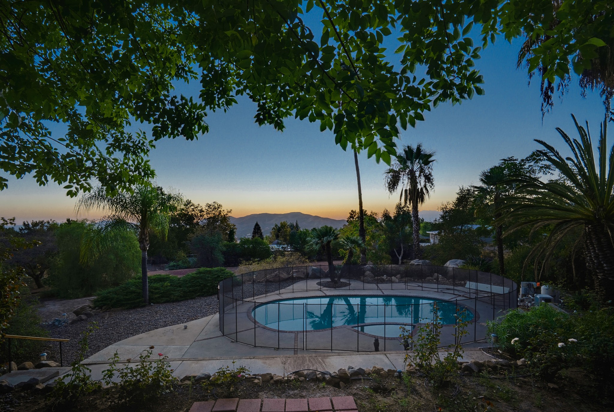Virtual tour photo 9 of 78 for 10222 Cherry Croft Dr