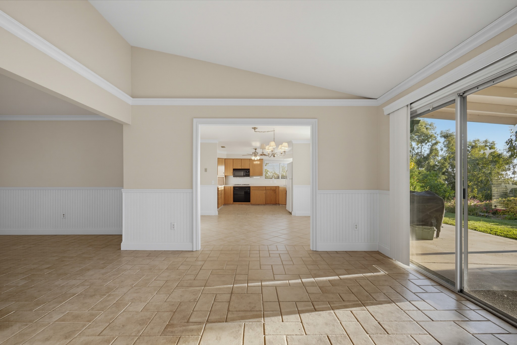 Virtual tour photo 26 of 78 for 10222 Cherry Croft Dr