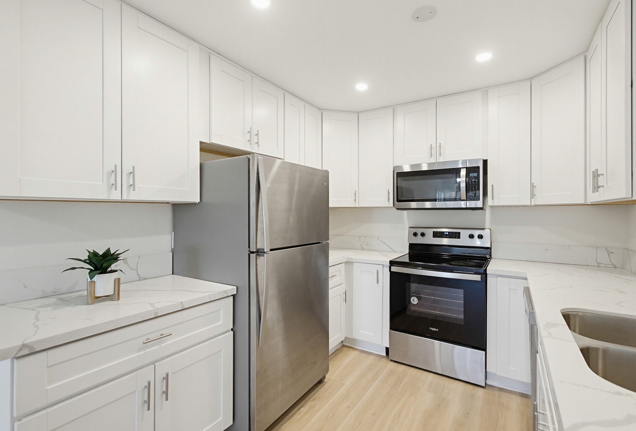 Virtual tour photo 10 of 53 for 10225 Caminito Cuervo UNIT 146