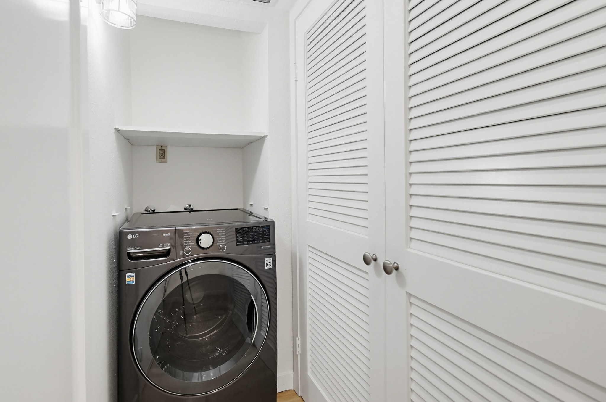Virtual tour photo 23 of 53 for 10225 Caminito Cuervo UNIT 146