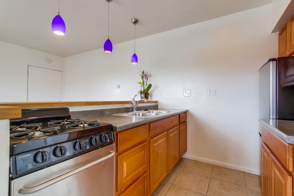 Virtual tour photo 12 of 19 for 1024 Turquoise St #H