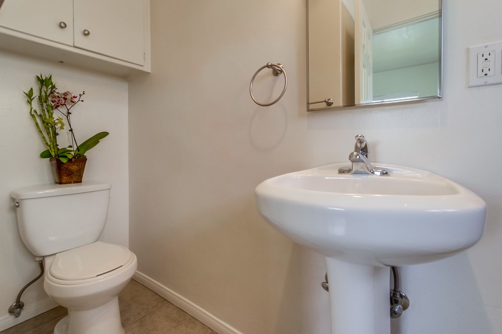 Virtual tour photo 20 of 19 for 1024 Turquoise St #H