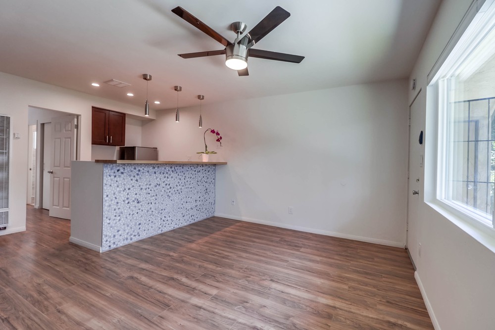 Virtual tour photo 11 of 27 for 1024 Turquoise St B