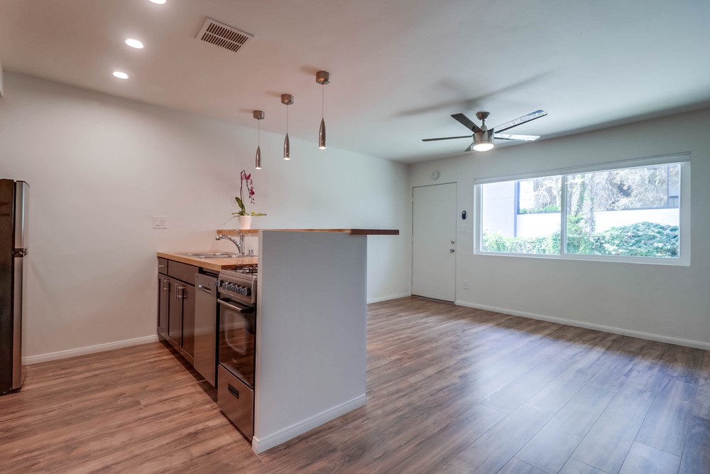 Virtual tour photo 14 of 27 for 1024 Turquoise St B