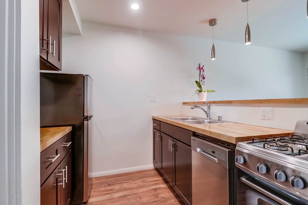 Virtual tour photo 15 of 27 for 1024 Turquoise St B