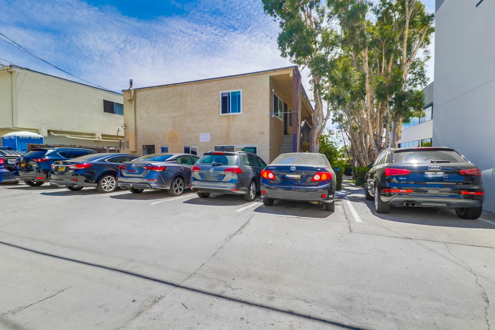 Virtual tour photo 28 of 27 for 1024 Turquoise St B