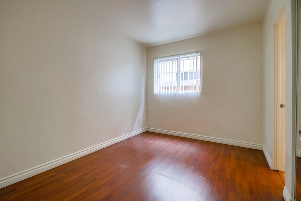 Virtual tour photo 19 of 23 for 1024 Turquoise St #F