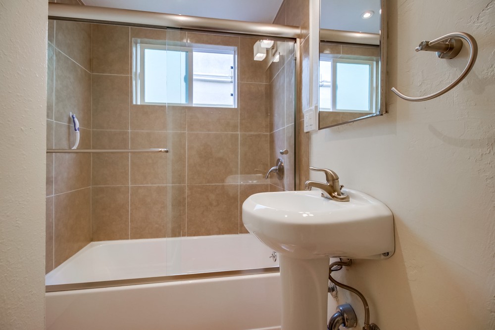 Virtual tour photo 22 of 23 for 1024 Turquoise St #F