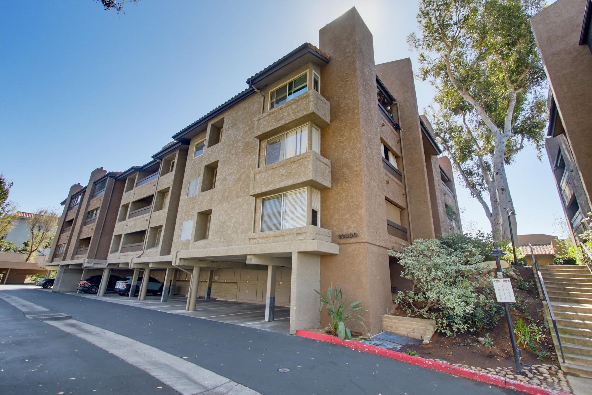 Virtual tour photo 1 of 79 for 10300 Caminito Cuervo