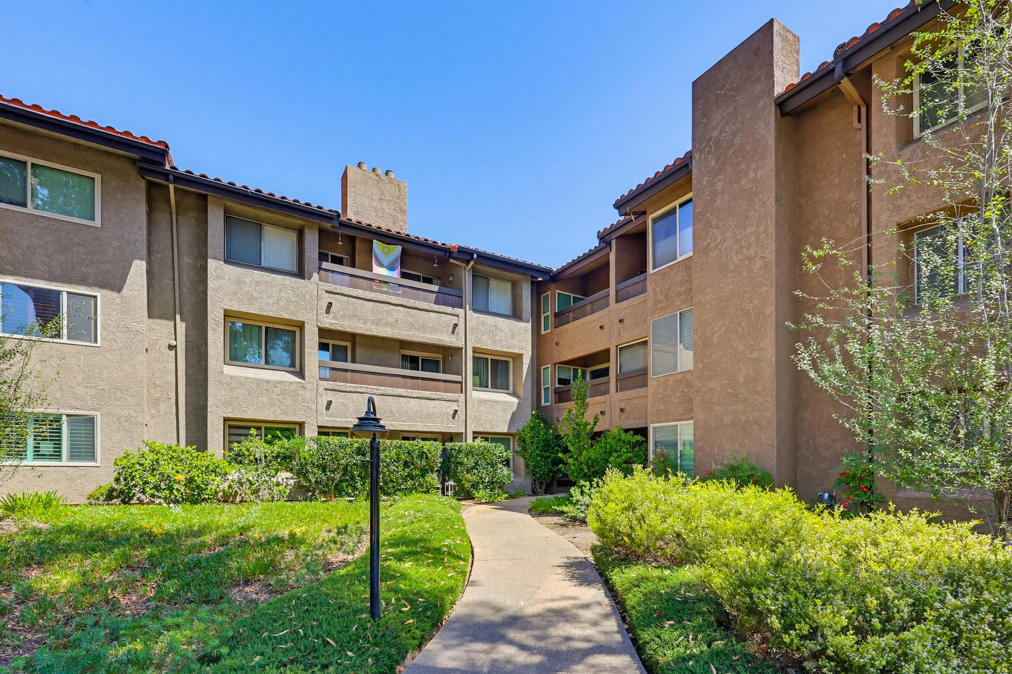 Virtual tour photo 3 of 51 for 10300 Caminito Cuervo UNIT 48