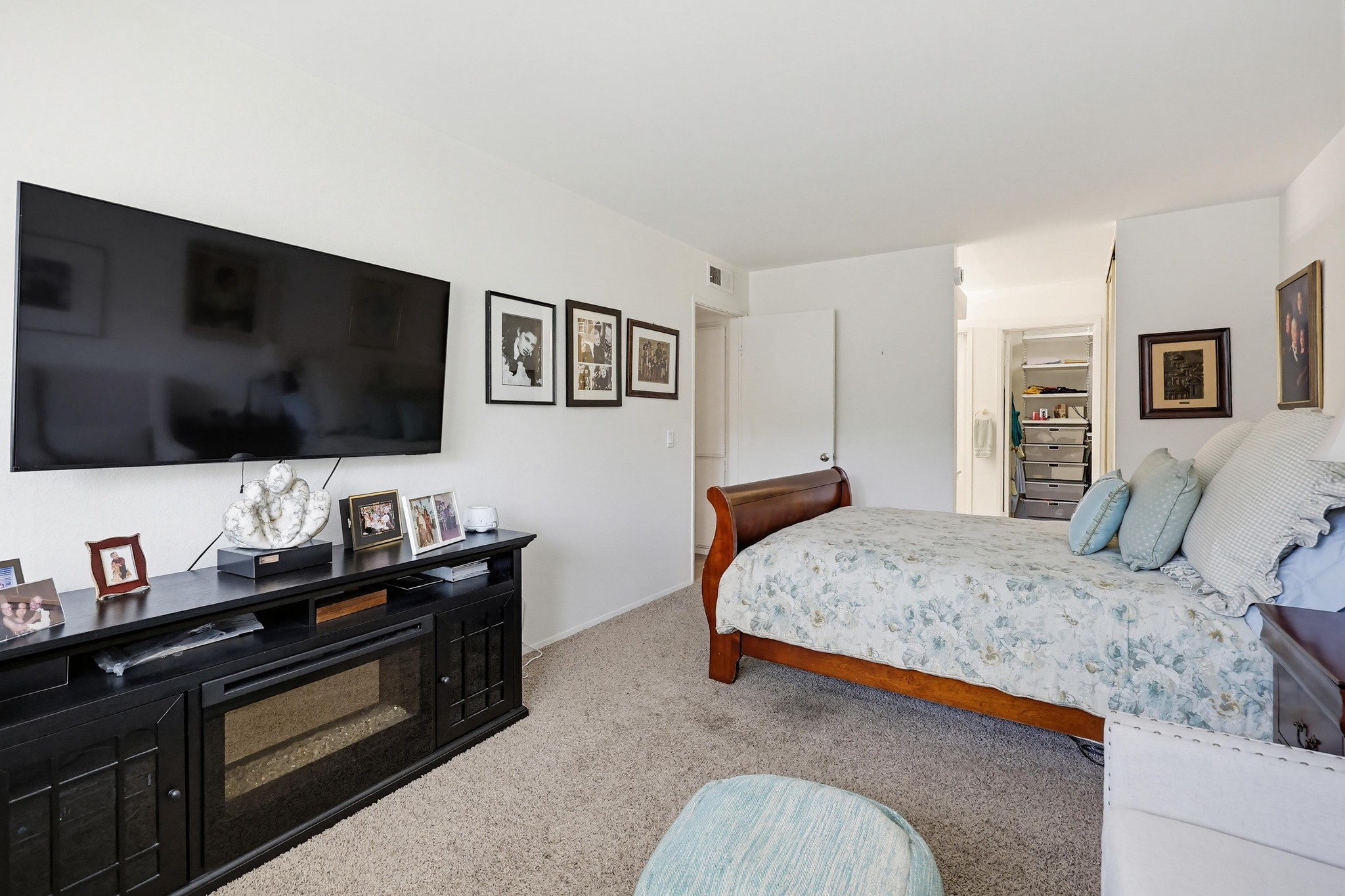 Virtual tour photo 30 of 51 for 10300 Caminito Cuervo UNIT 48