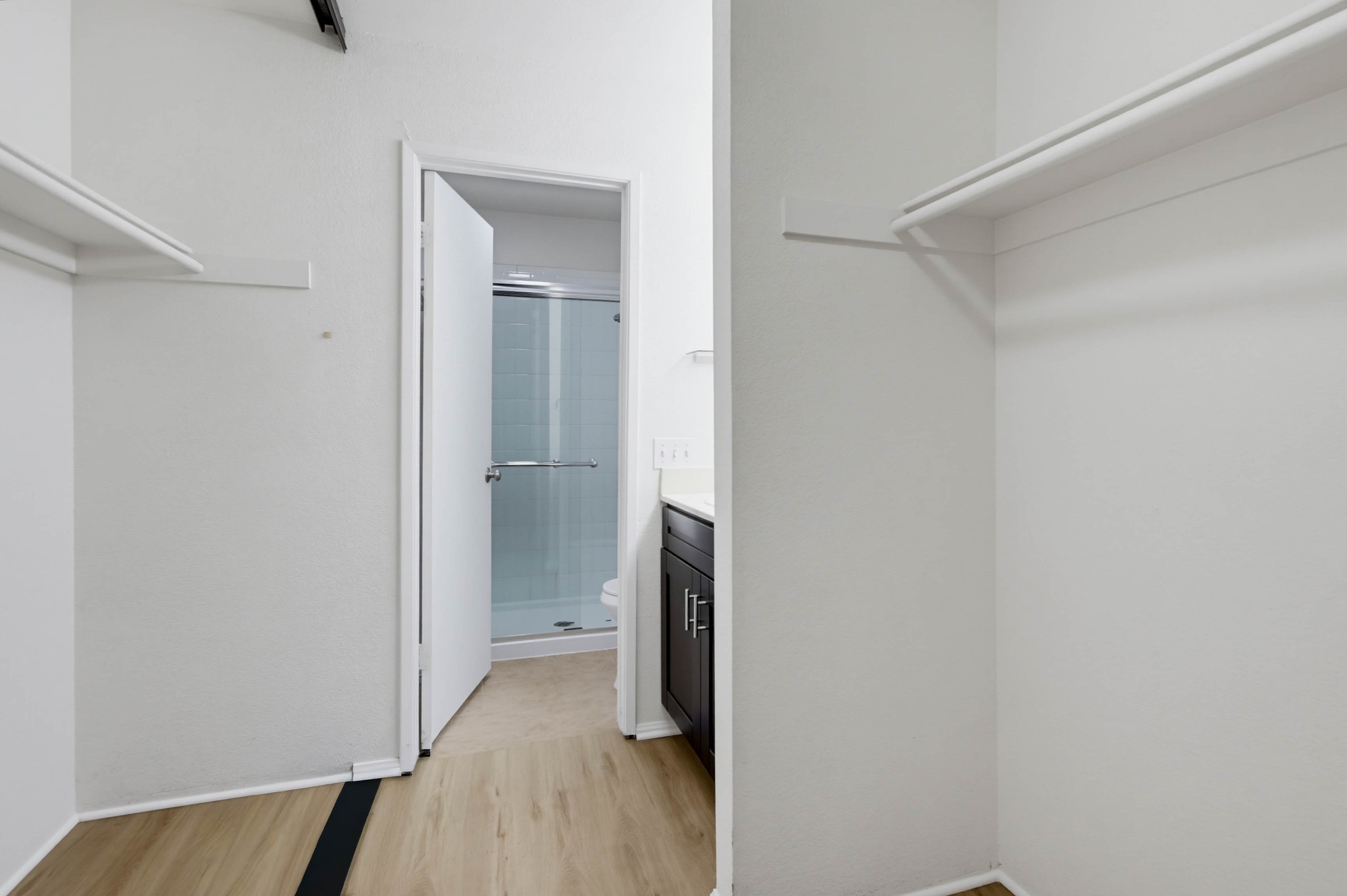 Virtual tour photo 17 of 36 for 10303 Azuaga St Unit 9