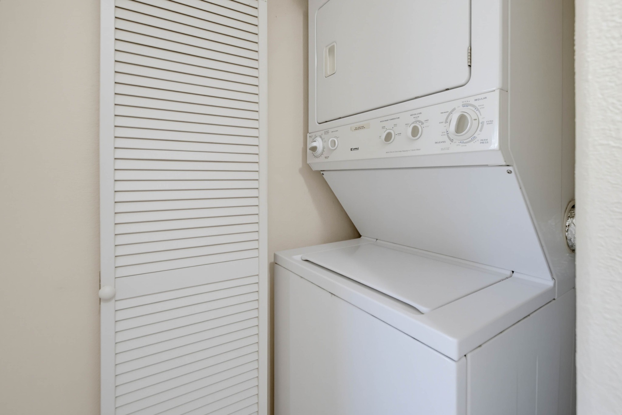 Virtual tour photo 20 of 36 for 10303 Azuaga St Unit 9