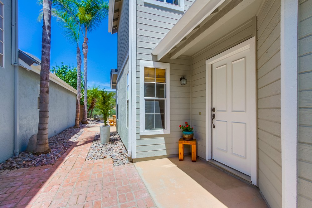 Virtual tour photo 7 of 71 for 10308 Rancho Carmel Dr