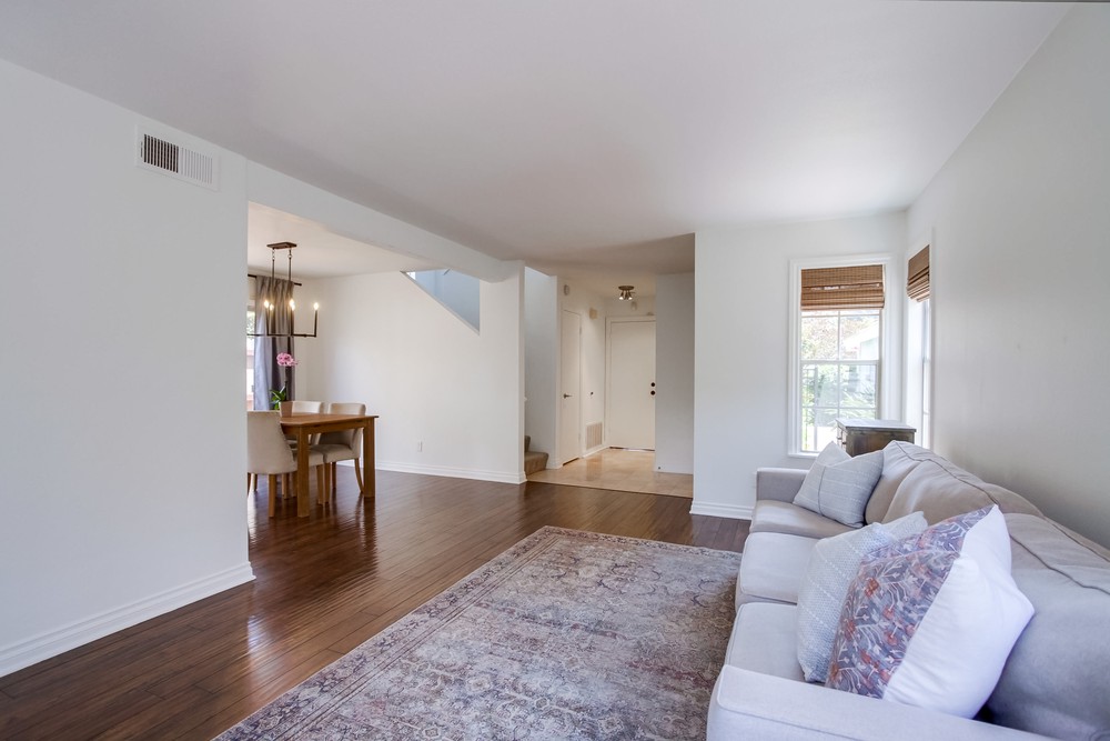 Virtual tour photo 12 of 71 for 10308 Rancho Carmel Dr
