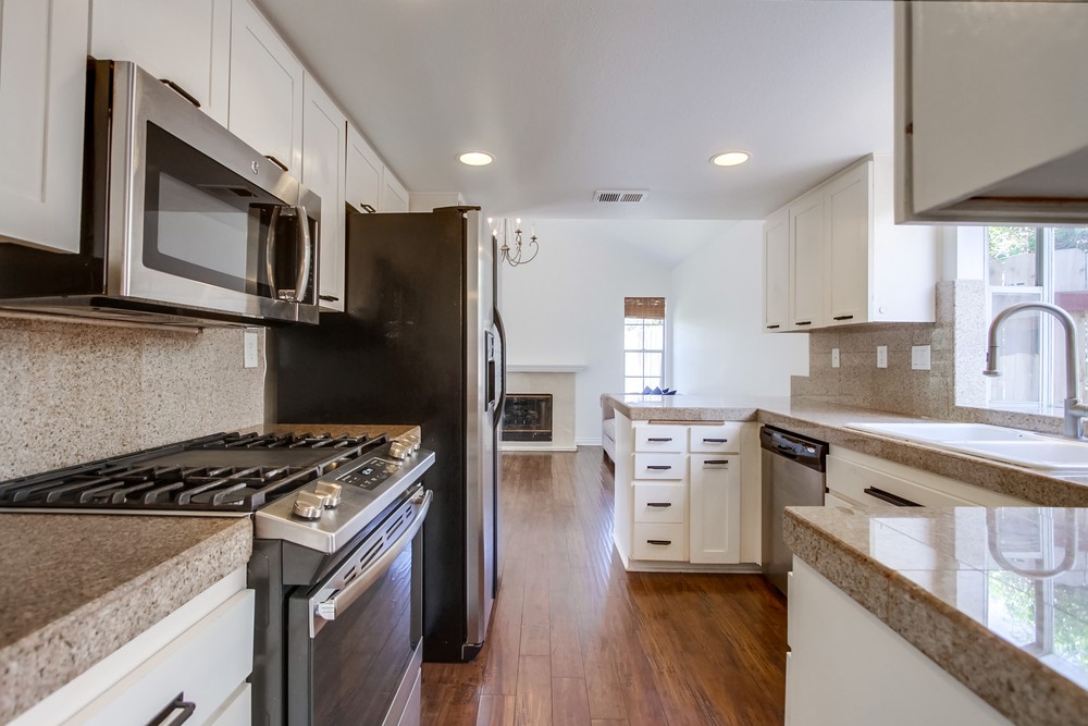 Virtual tour photo 18 of 71 for 10308 Rancho Carmel Dr