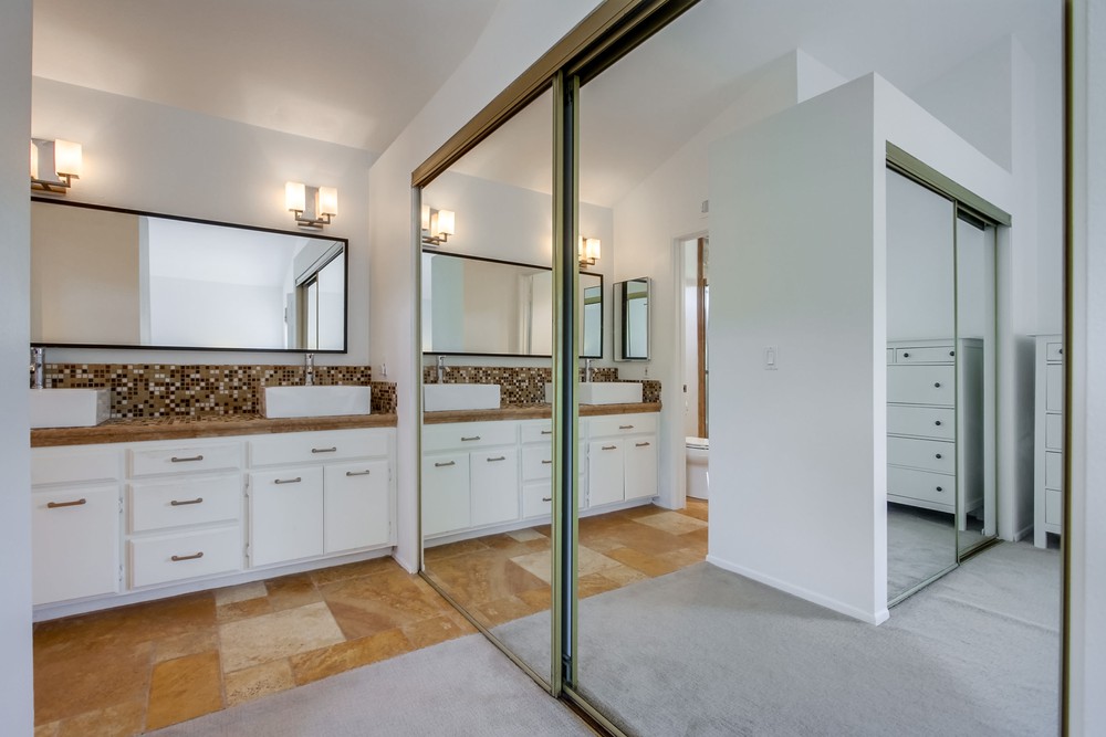 Virtual tour photo 38 of 71 for 10308 Rancho Carmel Dr