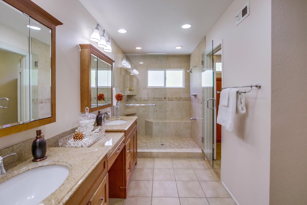 Virtual tour photo 31 of 58 for 10310 Mesa Madera Dr