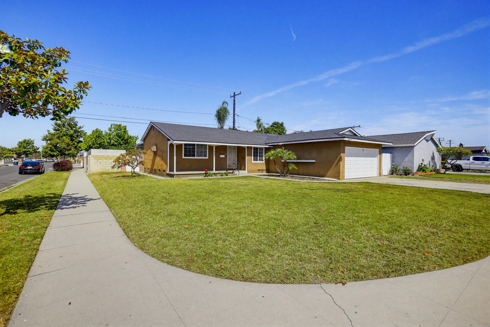 Virtual tour photo 1 of 51 for 10321 Courtright Rd