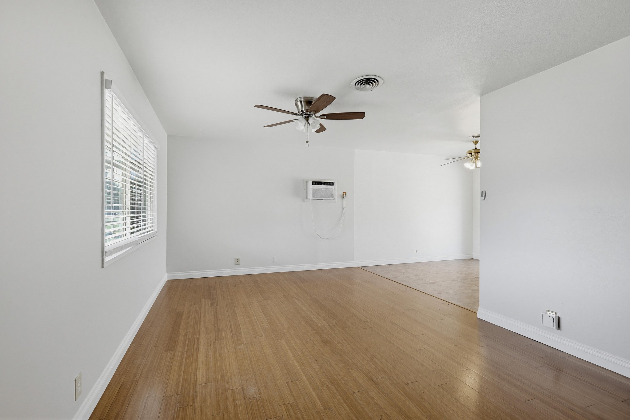 Virtual tour photo 11 of 51 for 10321 Courtright Rd