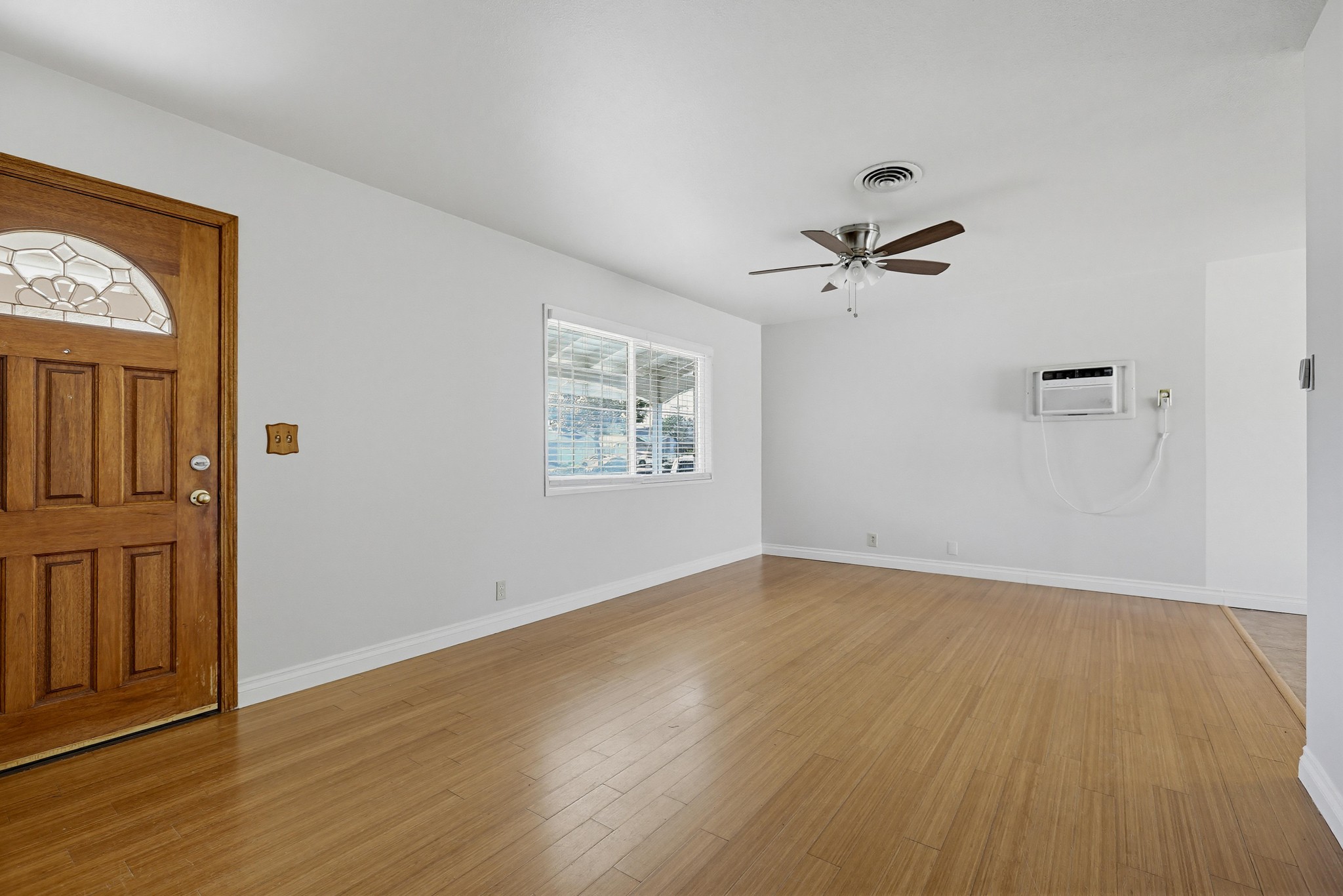 Virtual tour photo 13 of 51 for 10321 Courtright Rd