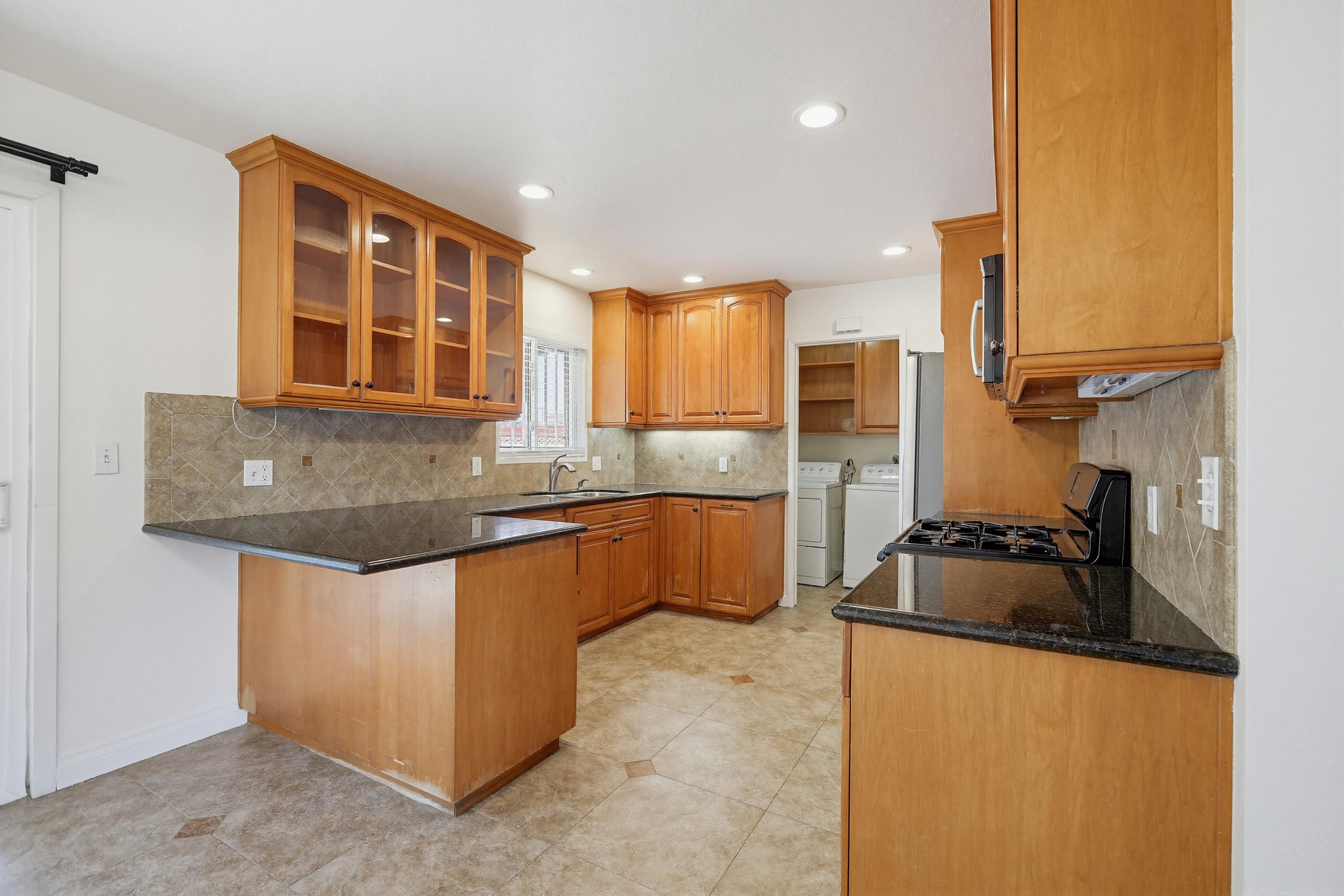 Virtual tour photo 22 of 51 for 10321 Courtright Rd