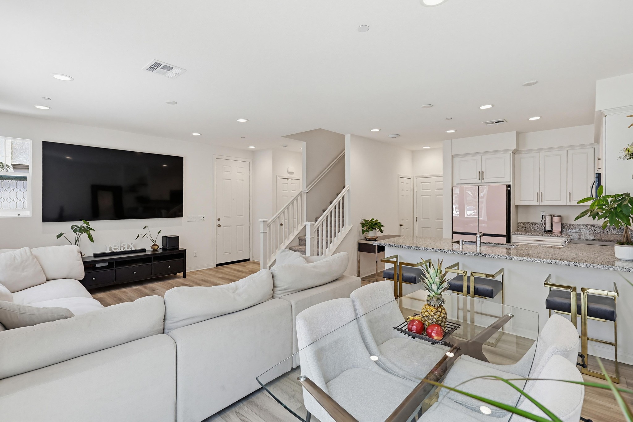 Virtual tour photo 11 of 62 for 10325 Graphite St
