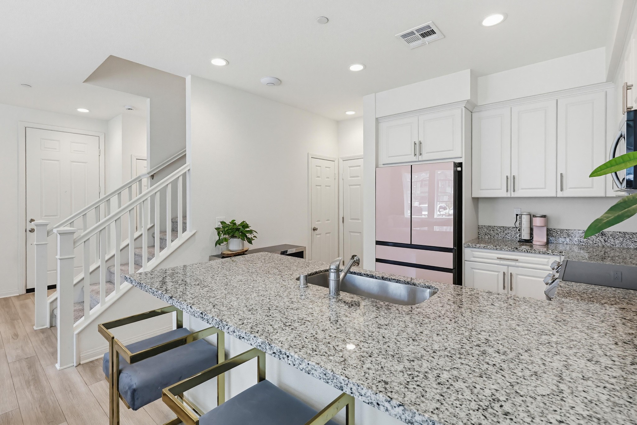 Virtual tour photo 13 of 62 for 10325 Graphite St