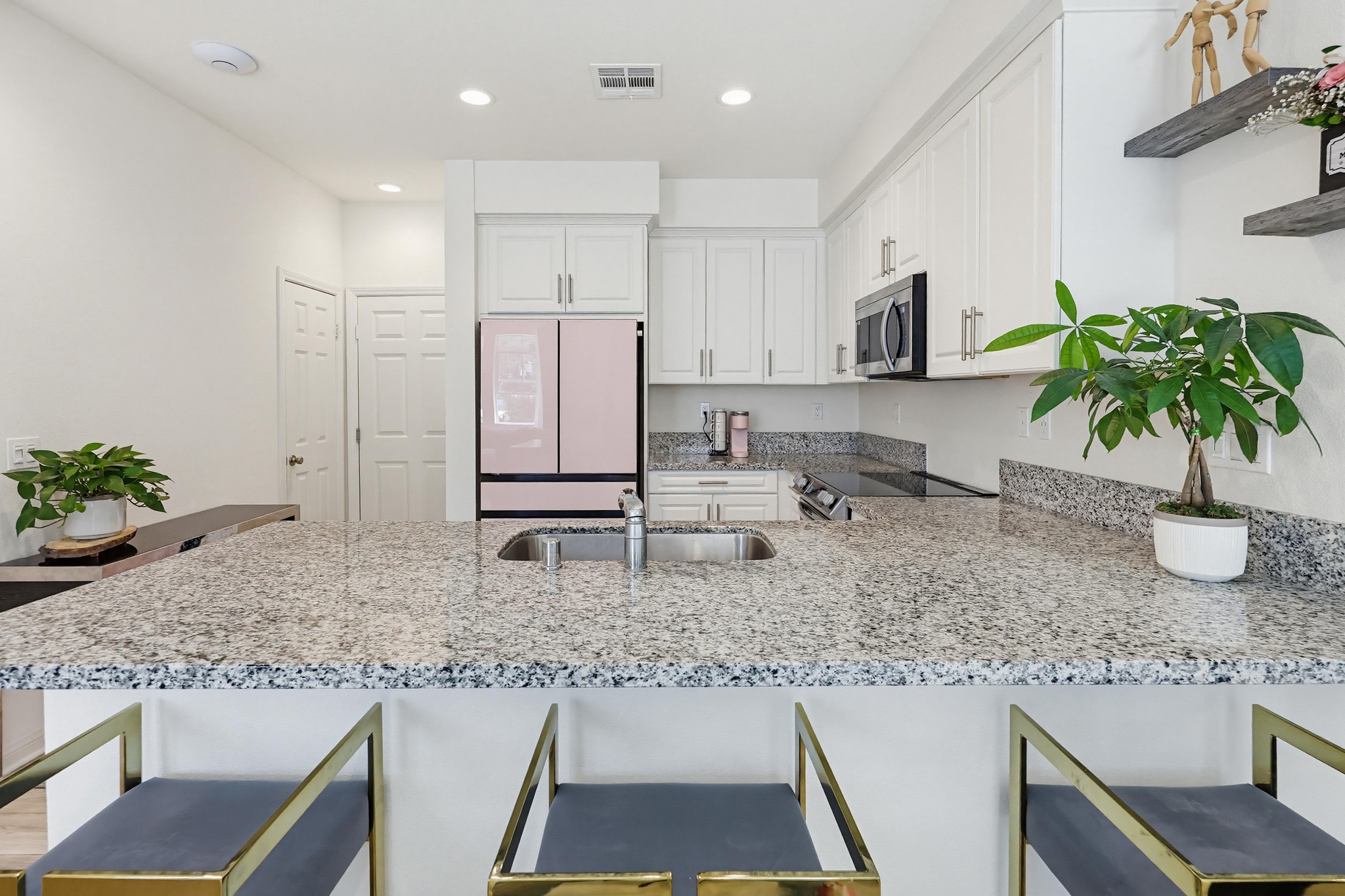 Virtual tour photo 14 of 62 for 10325 Graphite St