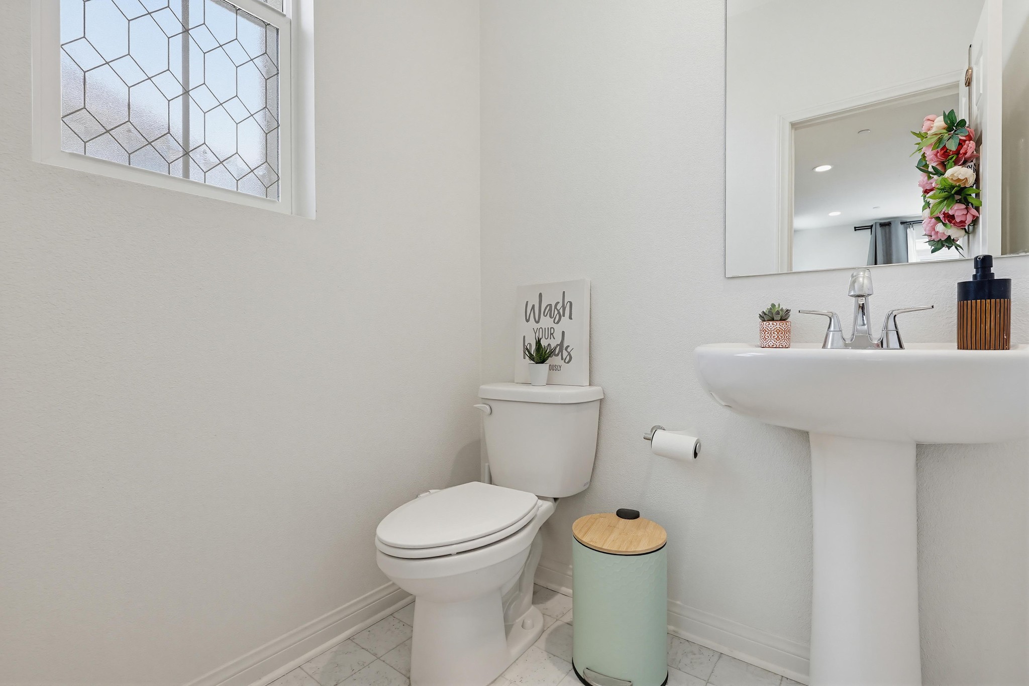 Virtual tour photo 22 of 62 for 10325 Graphite St
