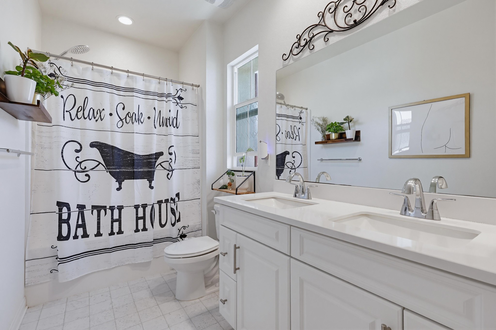 Virtual tour photo 37 of 62 for 10325 Graphite St