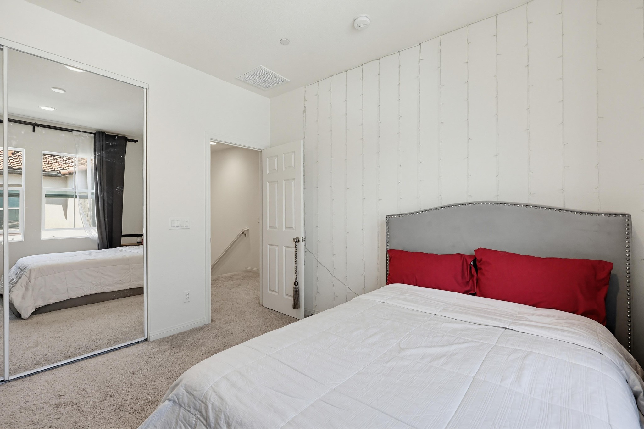 Virtual tour photo 42 of 62 for 10325 Graphite St