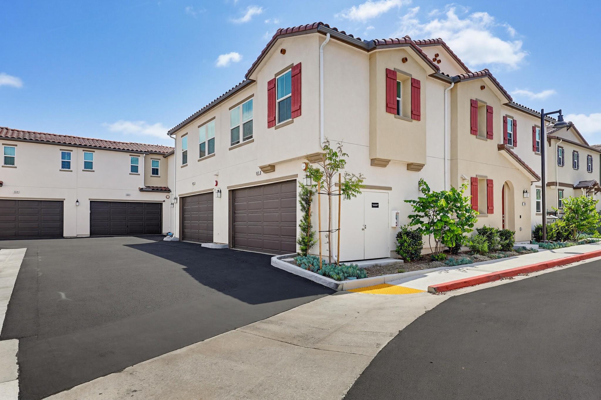 Virtual tour photo 59 of 62 for 10325 Graphite St