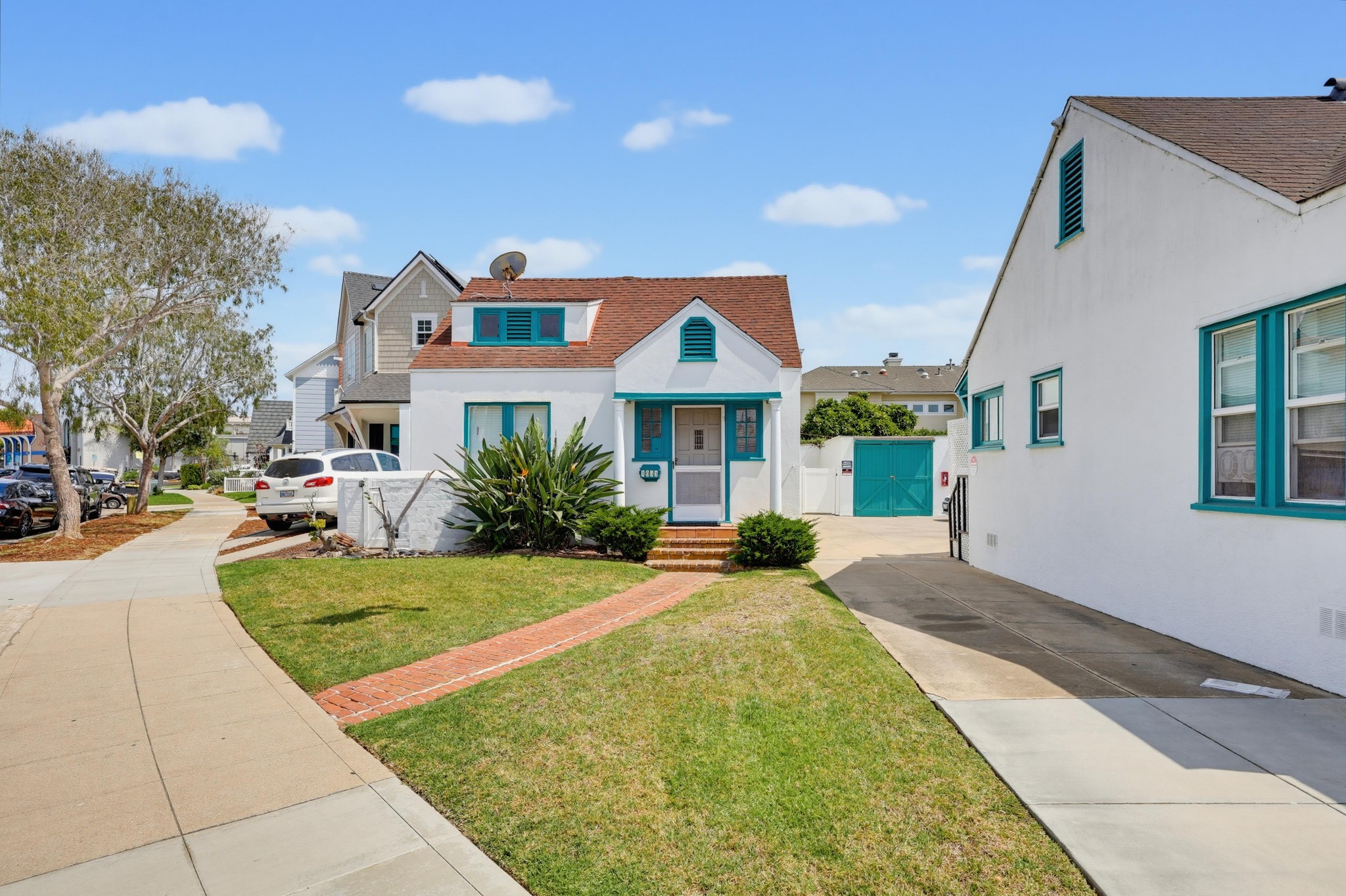 Virtual tour photo 3 of 50 for 1033 Isabella Ave